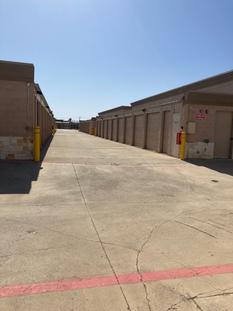 Mansfield, TX, outdoor storage units.