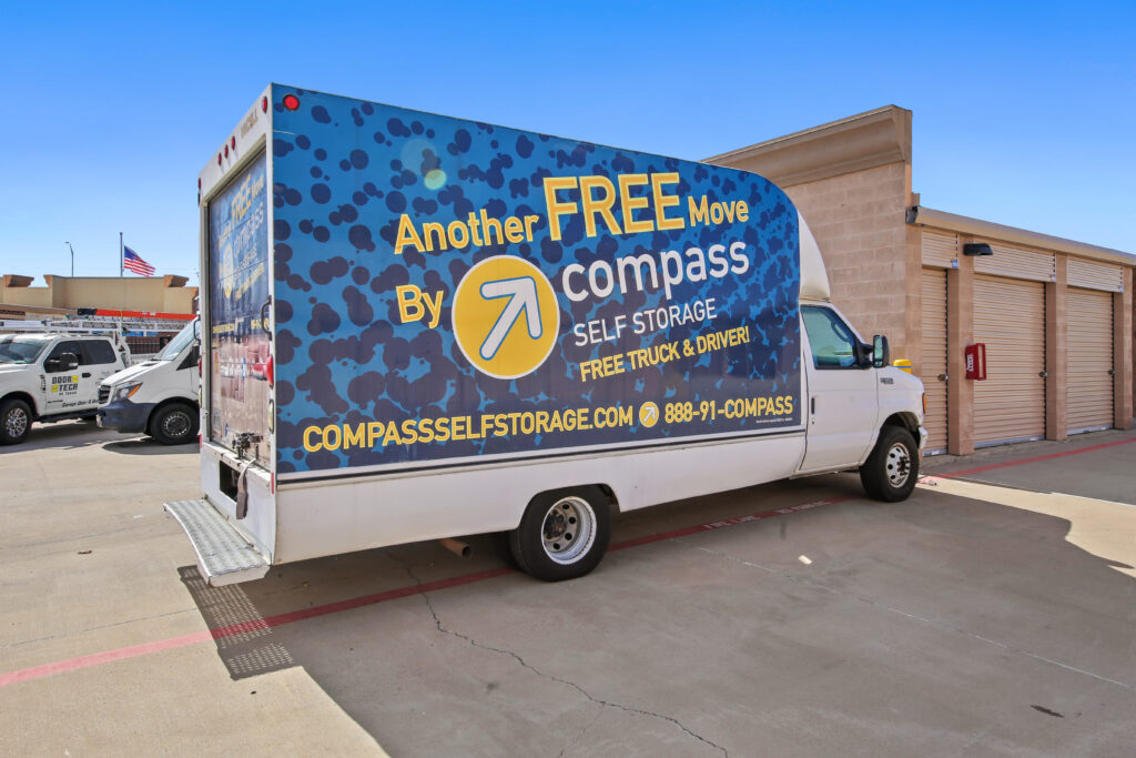 Self Storage in Grand Prairie TX & S Arlington | Compass Storage