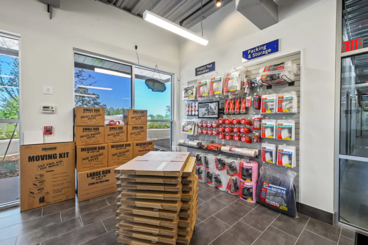 Packing supplies at Compass Self Storage in East Orlando, FL.