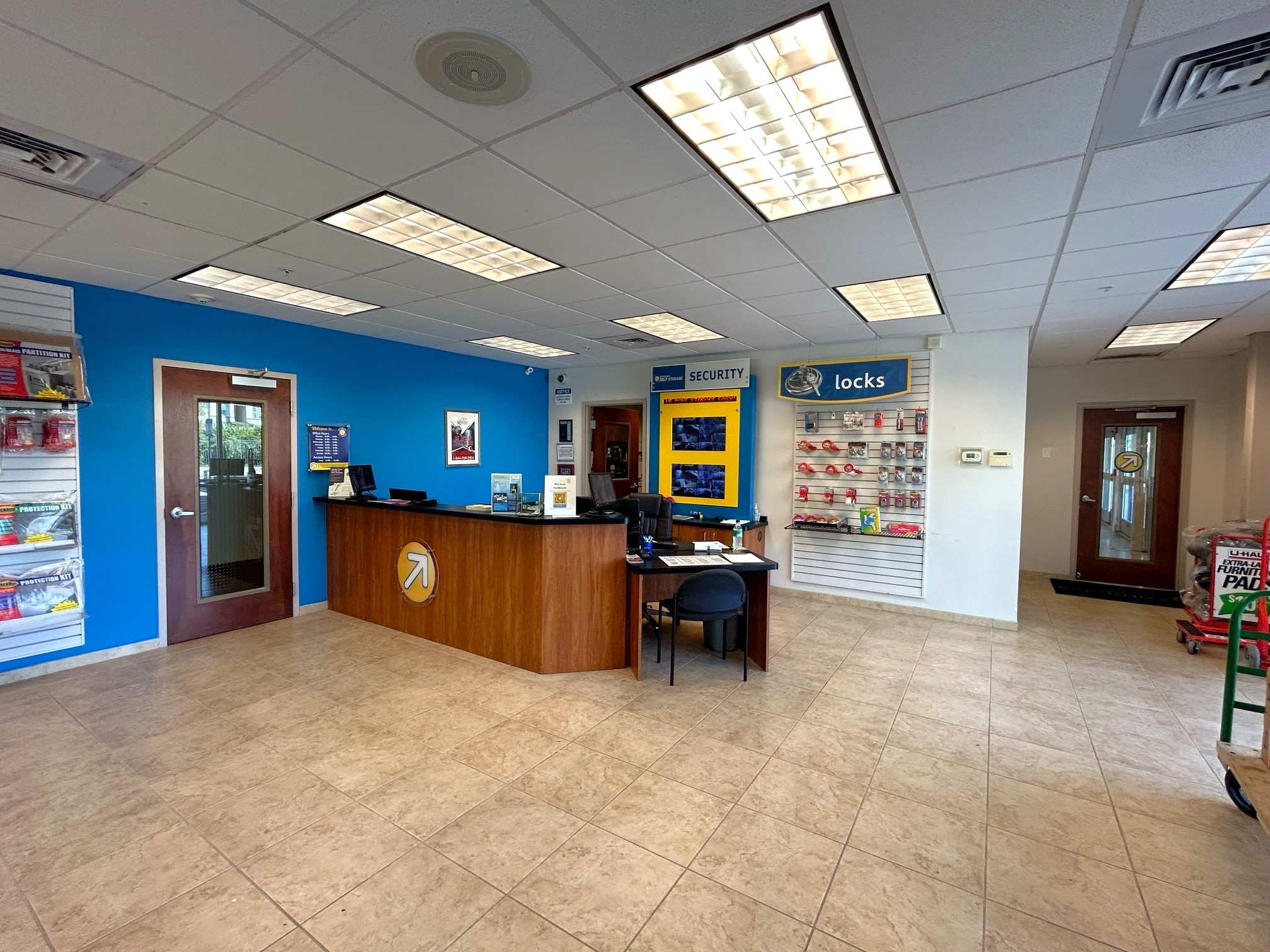 Front desk and lobby at Compass Self Storage in Sarasota.